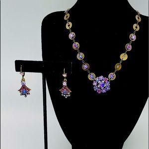 Belladonna jewelry 2pc.set. Made in Canada.